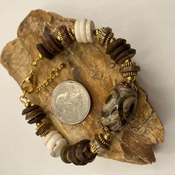 dZi + Tibetan Oval Agate dZi Bead Bracelet 7 in Lobster Clasp Adjustable NEW - Picture 7 of 7